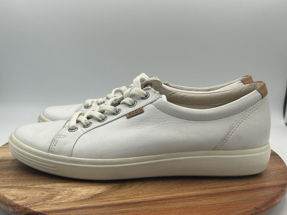 Ecco Tennis Shoes Women’s Sz 10 Soft White Leather Lace Up Sneaker Danish Design
